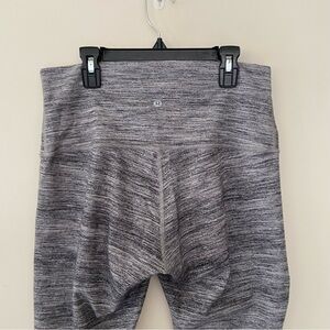 lululemon athletica Gray CapriLeggings